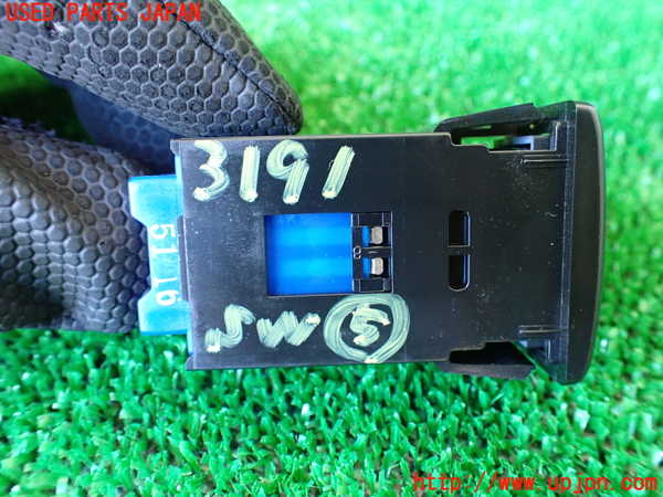 1UPJ-31916310]ラパン(HE33S)スイッチ5 (助手席ヒートシーター) 中古_m0003.jpg