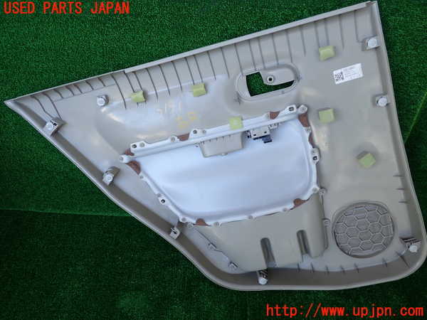 1UPJ-31911294]ラパン(HE33S)右後ドア内張り 中古_m0002.jpg