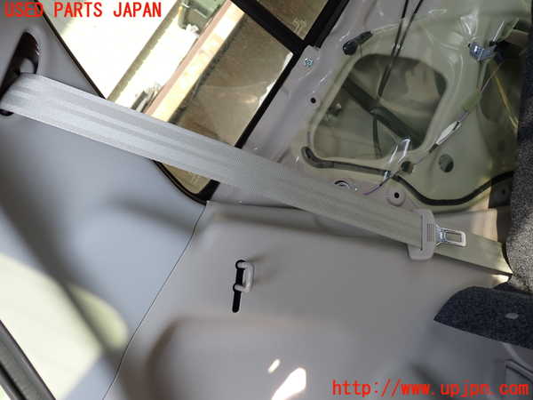 1UPJ-31917185]ラパン(HE33S)左2列目シートベルト 中古_m0001.jpg
