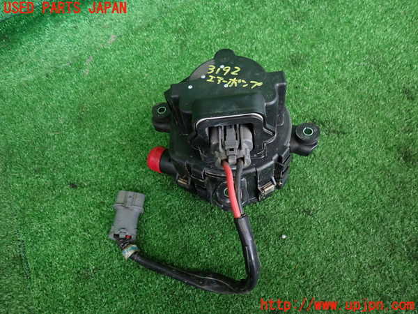 2UPJ-31922590]WRX STI(VAB)エアポンプ 中古_m0002.jpg