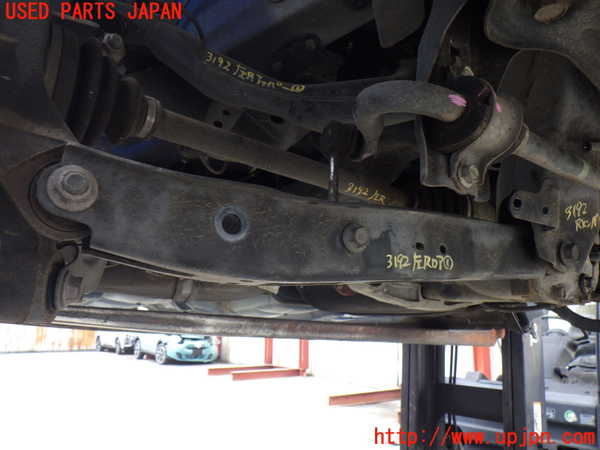 5UPJ-31925227]WRX STI(VAB)左リアロアアーム2 中古_m0001.jpg