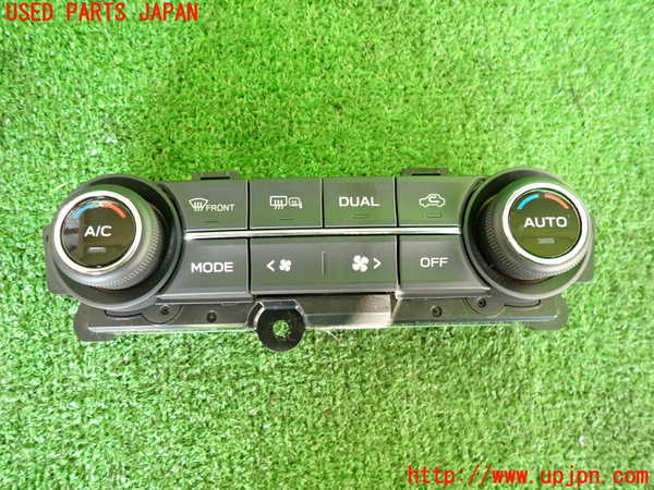 2UPJ-31926066]WRX STI(VAB)エアコンスイッチ1 中古_m0001.jpg