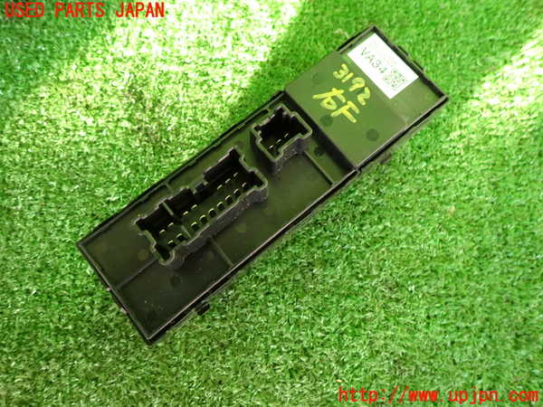 2UPJ-31926240]WRX STI(VAB)右前パワーウィンドウスイッチ 中古_m0002.jpg