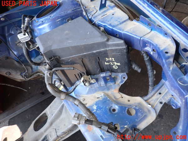 2UPJ-31926742]WRX STI(VAB)ヒューズボックス2 中古_m0001.jpg