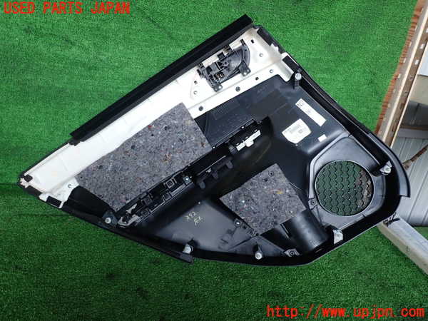 2UPJ-31921294]WRX STI(VAB)右後ドア内張り 中古_m0003.jpg