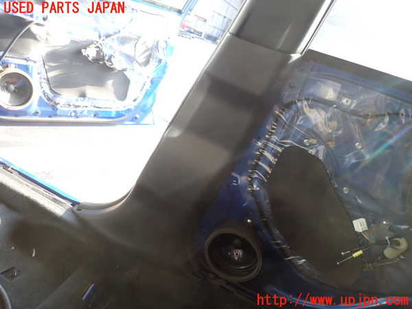 2UPJ-31927665]WRX STI(VAB)右センターピラートリム 中古_m0003.jpg