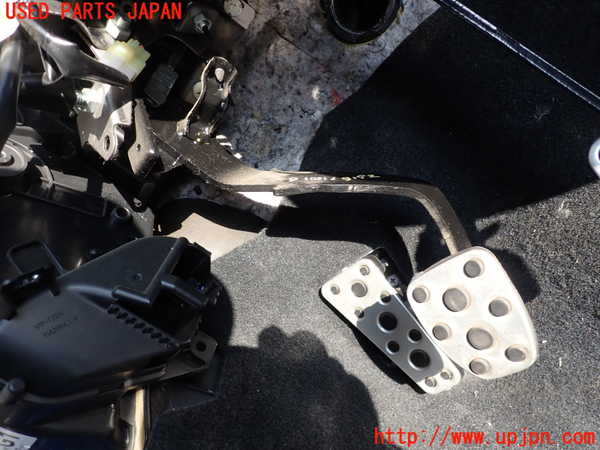 5UPJ-31927590]WRX STI(VAB)クラッチペダル 中古_m0001.jpg