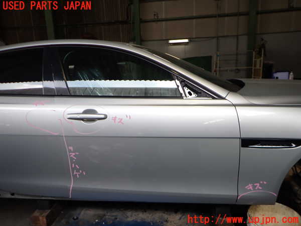 2UPJ-31931230]ジャガー・XE(JA2GA)右前ドア 中古(43R-011582 M3240)_m0001.jpg