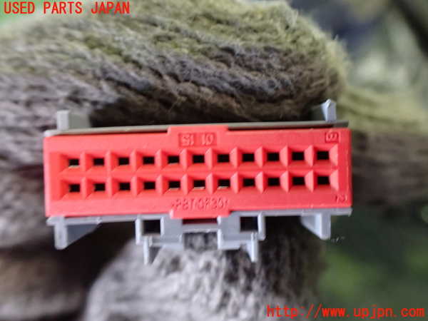 2UPJ-31931210]ジャガー・XE(JA2GA)右ドアミラー 中古_m0004.jpg