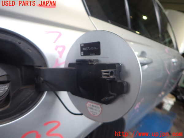 2UPJ-31931690]ジャガー・XE(JA2GA)フューエルリッド 中古_m0002.jpg