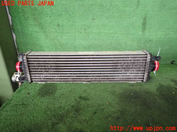 2UPJ-31932451]ジャガー・XE(JA2GA)インタークーラー1 中古_m0001.jpg