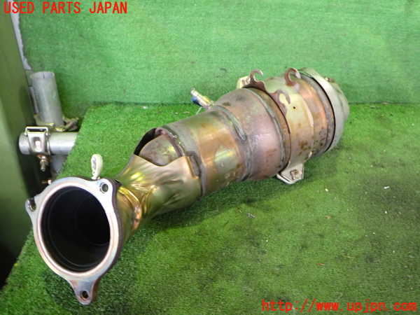 2UPJ-31932661]ジャガー・XE(JA2GA)触媒1 中古_m0002.jpg