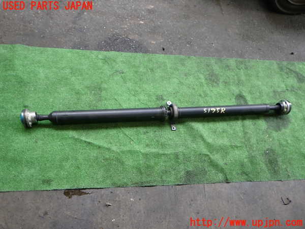 2UPJ-31933410]ジャガー・XE(JA2GA)リアプロペラシャフト 中古_m0001.jpg