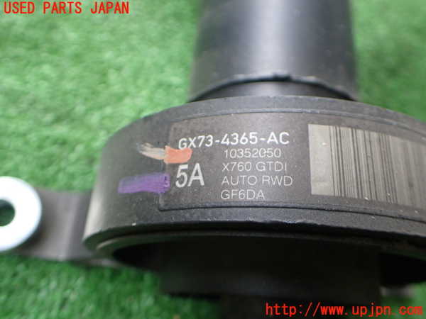 2UPJ-31933410]ジャガー・XE(JA2GA)リアプロペラシャフト 中古_m0002.jpg