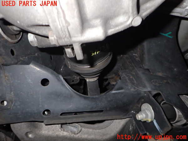 2UPJ-31934025]ジャガー・XE(JA2GA)左リアドライブシャフト 中古_m0001.jpg