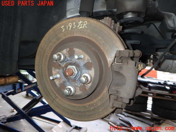 2UPJ-31934305]ジャガー・XE(JA2GA)左リアナックルハブ 中古_m0002.jpg