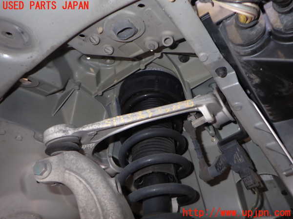 2UPJ-31935126]ジャガー・XE(JA2GA)右フロントアッパーアーム1 中古_m0001.jpg