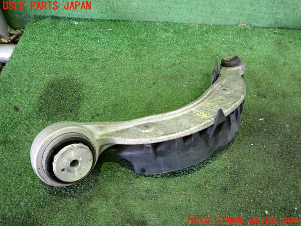 2UPJ-31935315]ジャガー・XE(JA2GA)右フロントテンションロッド 中古_m0001.jpg