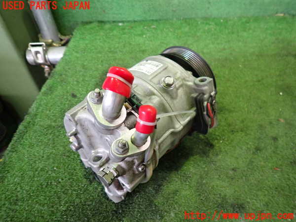 2UPJ-31936025]ジャガー・XE(JA2GA)エアコンコンプレッサー 中古_m0002.jpg