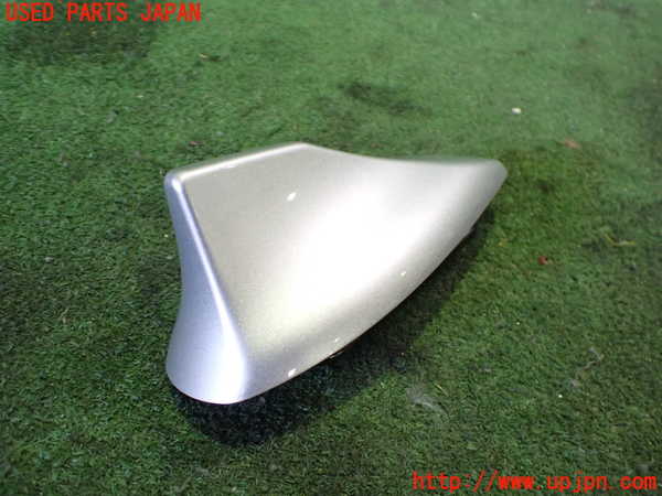 2UPJ-31936550]ジャガー・XE(JA2GA)アンテナ 中古_m0002.jpg