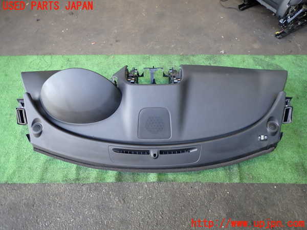 2UPJ-31937505]ジャガー・XE(JA2GA)ダッシュボード 中古_m0002.jpg