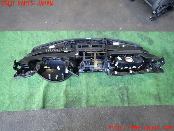 2UPJ-31937505]ジャガー・XE(JA2GA)ダッシュボード 中古_m0005.jpg