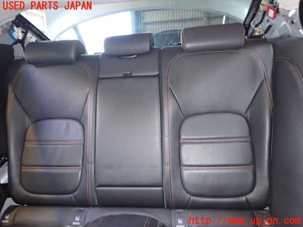 2UPJ-31937385]ジャガー・XE(JA2GA)リアシート 中古_m0002.jpg
