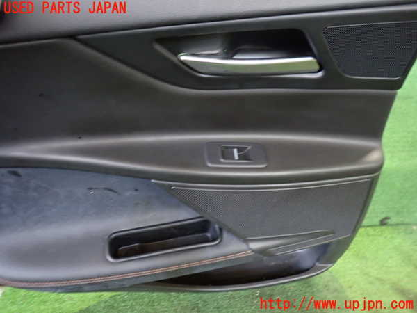 2UPJ-31931324]ジャガー・XE(JA2GA)左後ドア内張り 中古_m0002.jpg