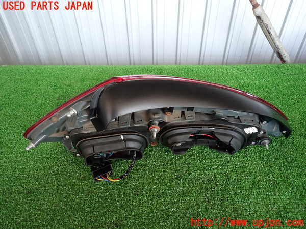 2UPJ-31941530]BMW Z4(LL20)(E89)右テールランプ 中古_m0002.jpg