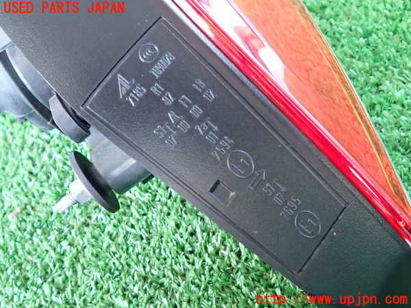 2UPJ-31941530]BMW Z4(LL20)(E89)右テールランプ 中古_m0004.jpg