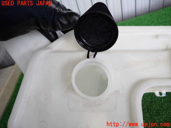2UPJ-31946791]BMW Z4(LL20)(E89)ウォッシャータンク1 中古_m0004.jpg