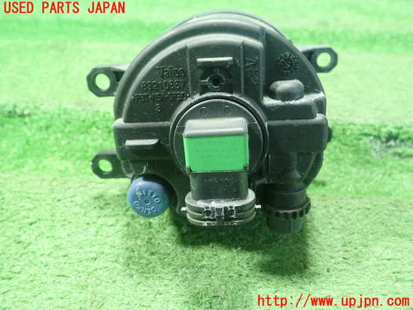 1UPJ-31951182]レクサス・HS250h(ANF10)左フォグ 中古_m0002.jpg