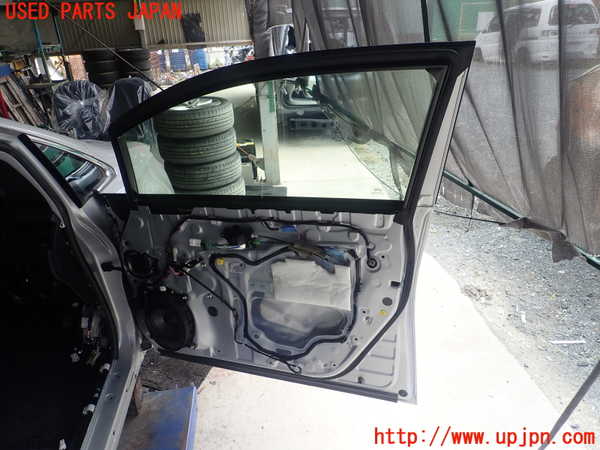1UPJ-31951230]レクサス・HS250h(ANF10)右前ドア M2H5U 中古_m0003.jpg
