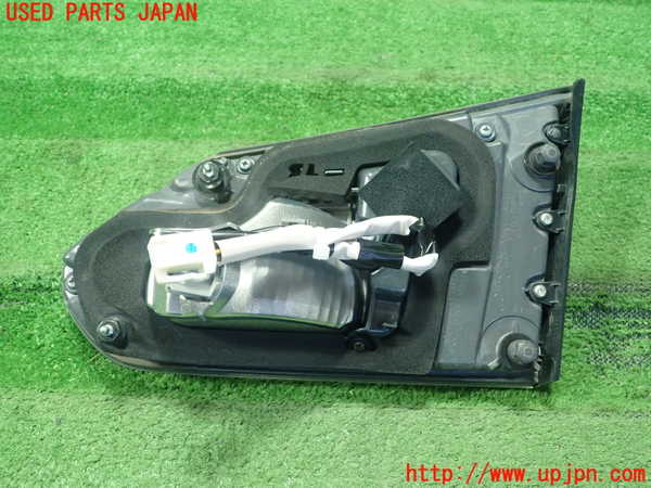 1UPJ-31951552]レクサス・HS250h(ANF10)左リアフィニッシャー 中古_m0002.jpg