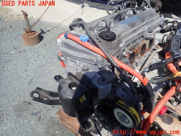 1UPJ-31952010]レクサス・HS250h(ANF10)エンジン 2AZ-FXE 中古_m0001.jpg