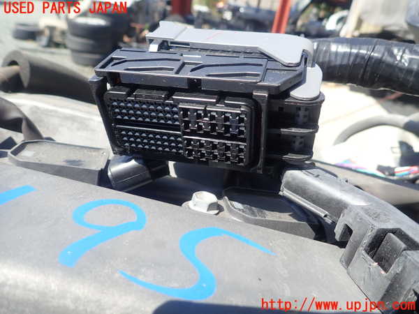 1UPJ-31952010]レクサス・HS250h(ANF10)エンジン 2AZ-FXE 中古_m0004.jpg