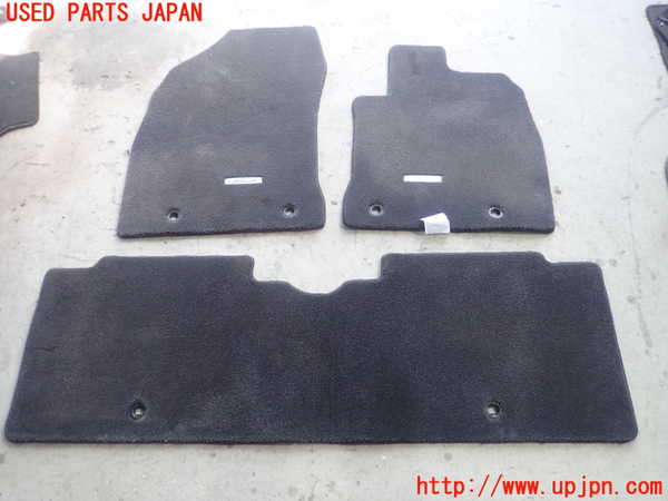 1UPJ-31957800]レクサス・HS250h(ANF10)フロアマット 中古_m0001.jpg