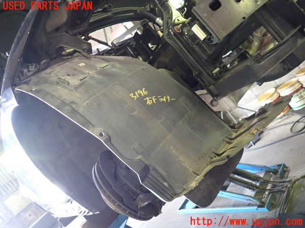 1UPJ-31961090]BMW 120i カブリオレ E88(UL20)右前フェンダーライナー 中古_m0001.jpg