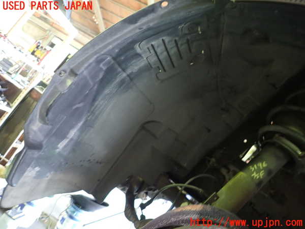 1UPJ-31961092]BMW 120i カブリオレ E88(UL20)左前フェンダーライナー 中古_m0003.jpg