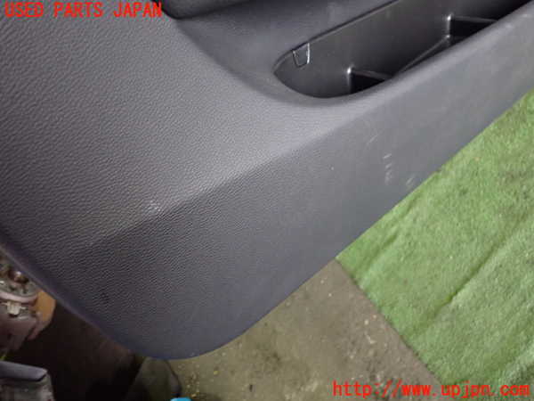 1UPJ-31961264]BMW 120i カブリオレ E88(UL20)左ドア内張り 中古_m0003.jpg