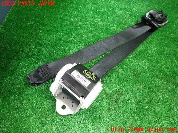 1UPJ-31967045]BMW 120i カブリオレ E88(UL20)運転席シートベルト 中古_m0001.jpg