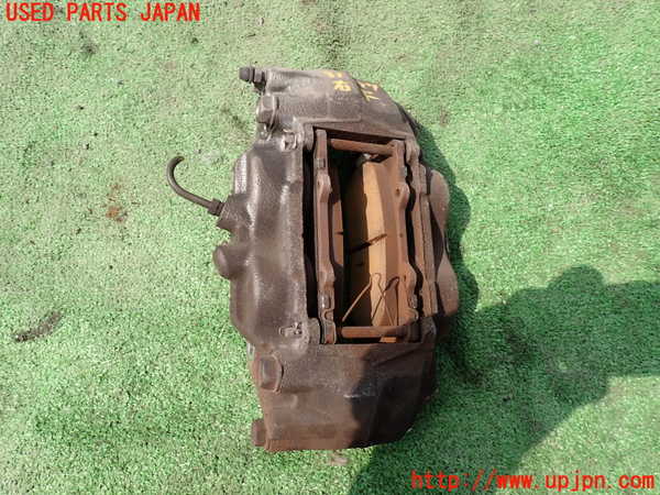5UPJ-31974080]FJクルーザー(GSJ15W)右フロントキャリパー 中古_m0001.jpg