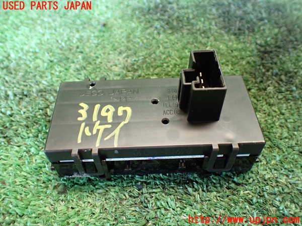 1UPJ-31977850]FJクルーザー(GSJ15W)時計 中古_m0003.jpg