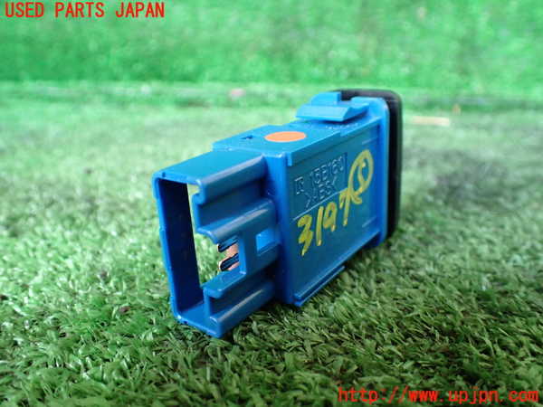 1UPJ-31976310]FJクルーザー(GSJ15W)スイッチ5(パーキングソナー) 中古_m0002.jpg