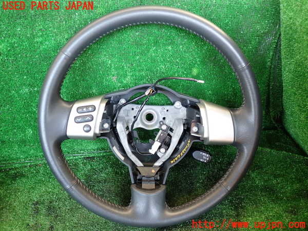 1UPJ-31977855]FJクルーザー(GSJ15W)ステアリングホイール 中古_m0001.jpg