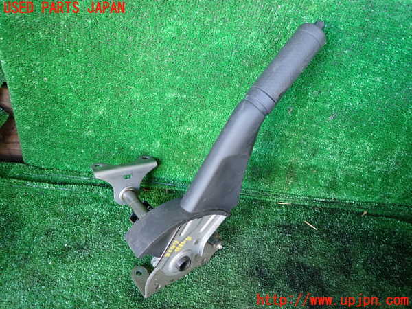 1UPJ-31977550]FJクルーザー(GSJ15W)サイドブレーキレバー 中古_m0001.jpg