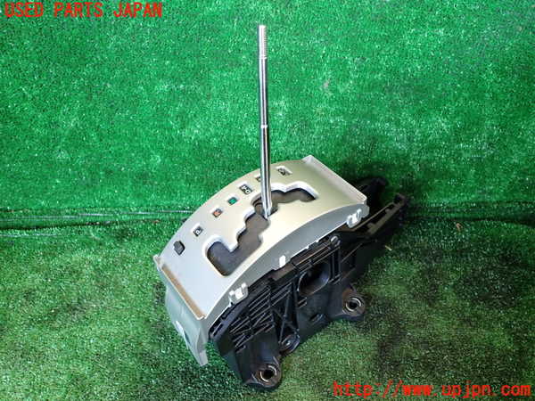 1UPJ-31977555]FJクルーザー(GSJ15W)ATシフトレバー 中古_m0003.jpg