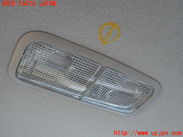 5UPJ-31976411]FJクルーザー(GSJ15W)ルームランプ1 中古_m0001.jpg