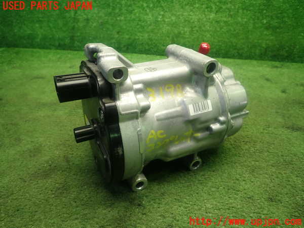 5UPJ-31986025]アクア(AQUA)(MXPK16)エアコンコンプレッサー 中古_m0001.jpg