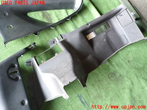 1UPJ-31997675]GTO(Z15A)右リアピラートリム 中古_m0003.jpg
